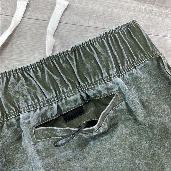 ☀️HURLEY☀️ TIGER FLORAL WASH BOARD SHORTS - Picture 8 of 9